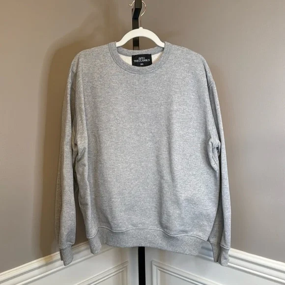 Zara into the classics size medium in GRAY MARL RIB SWEATSHIRT LIMITED EDITION - Picture 2 of 8
